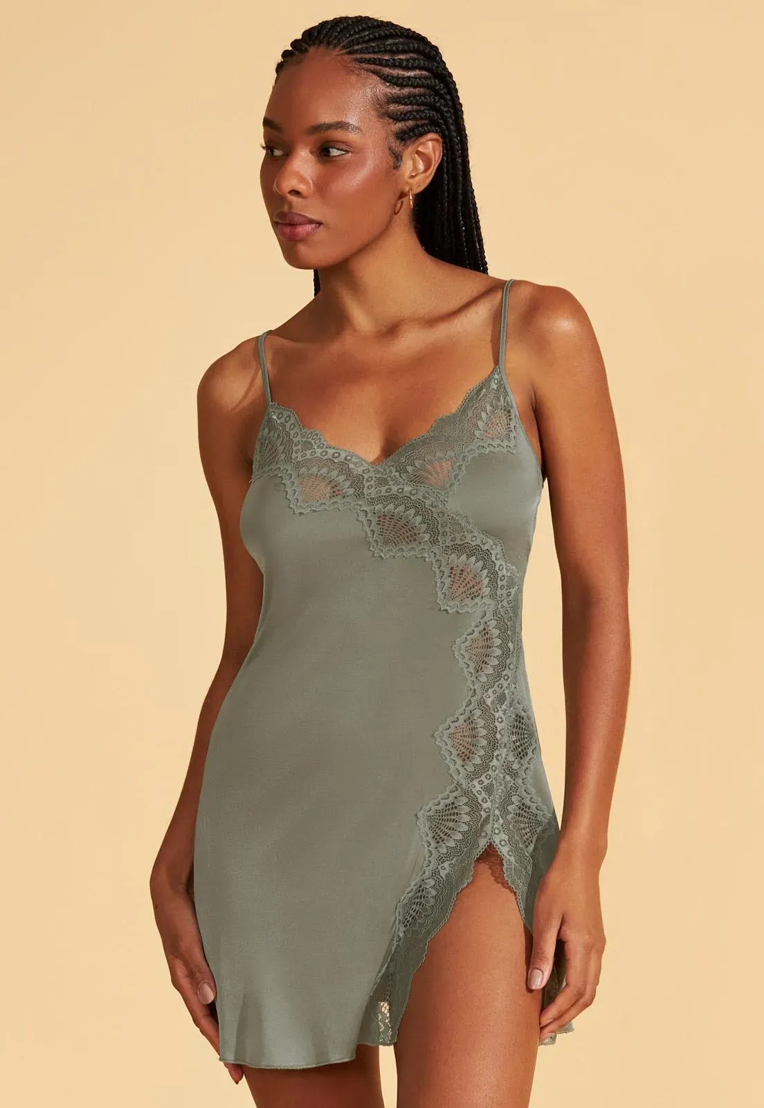 MICROFIBER SILKY AND RECCO LACE SWEATER